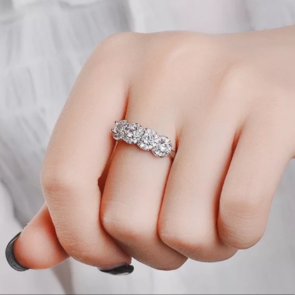 NEW💍925 STERLING SILVER DIAMOND ETERNITY RING, CUTE RING, SHINY RING. - Picture 3 of 7